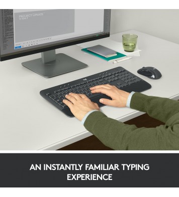 Logitech MK545 Advanced Wireless Keyboard and Mouse Combo